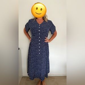 PLUS SIZE dress button front
